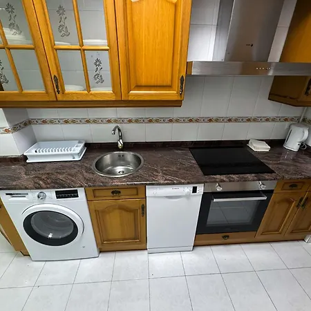 Centrico Y Amplio Piso En Apartmán