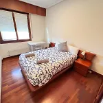 Céntrico Y Amplio Piso En Bilbao