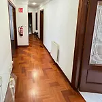 Céntrico Y Amplio Piso En * Bilbao