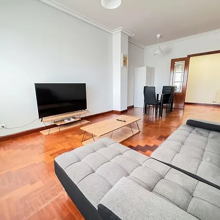 Centrico Y Amplio Piso En Apartament *