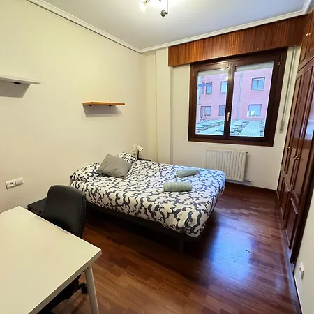 Apartament Centrico Y Amplio Piso En *