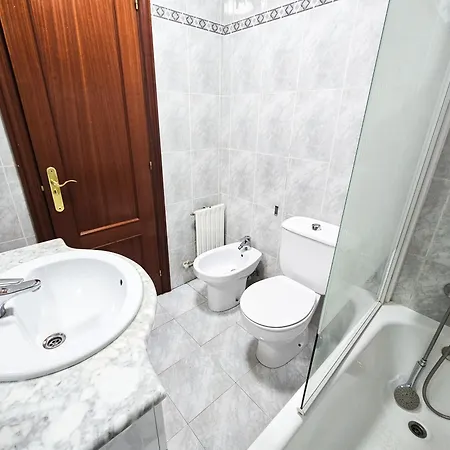 Centrico Y Amplio Piso En Lägenhet Bilbao