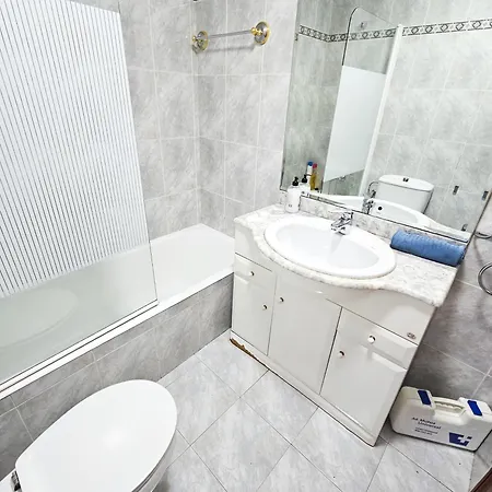 Apartament Centrico Y Amplio Piso En *